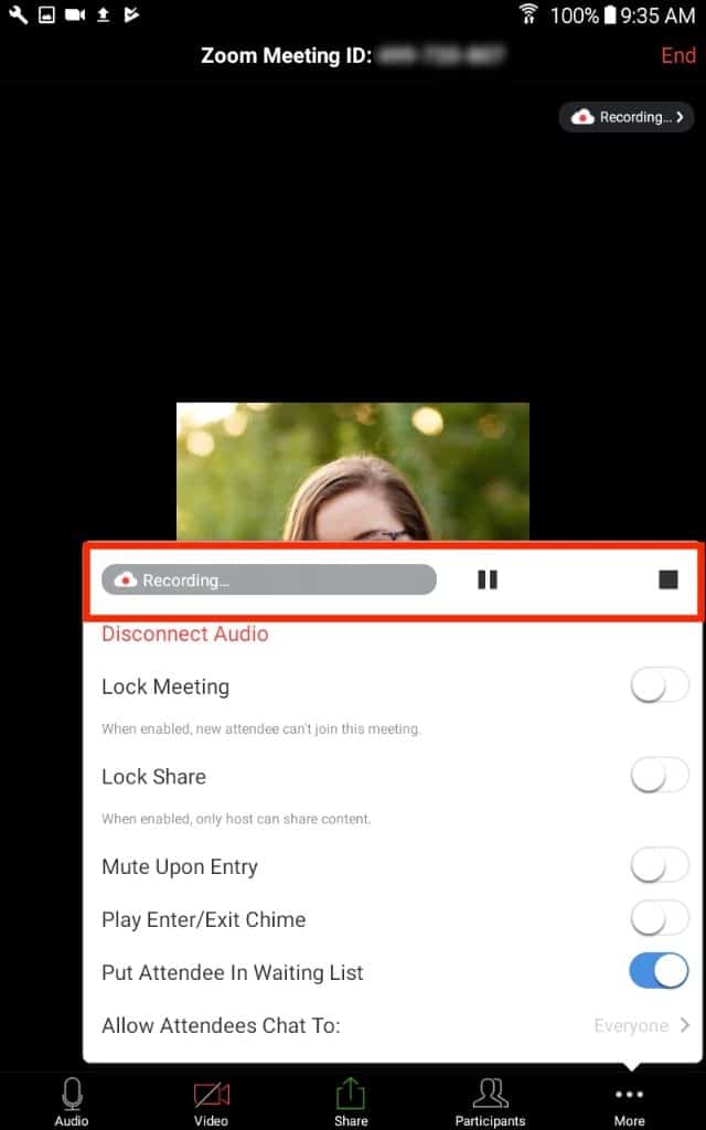 Recording indicator on mobile device